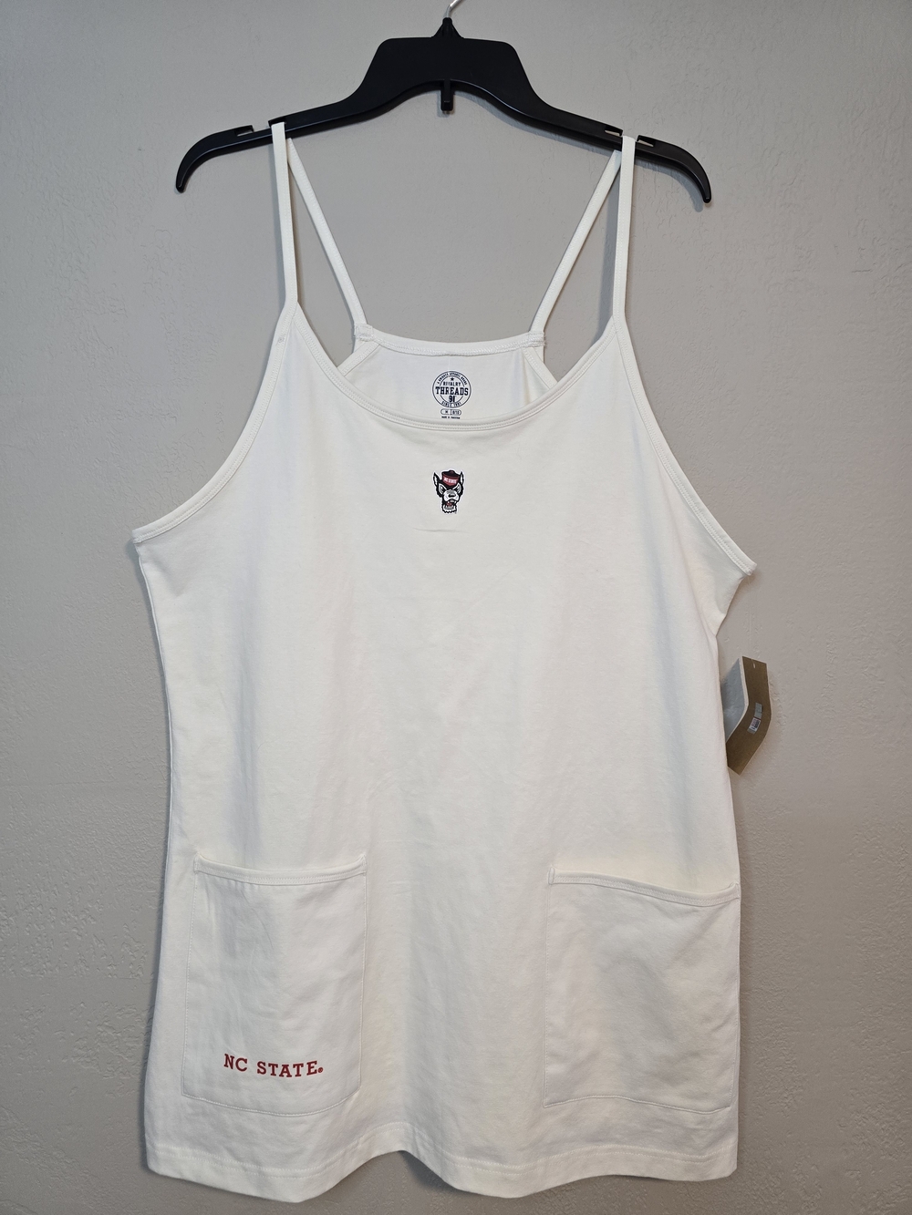 Rivalry Threads NCAA North Carolina State Wolfpack Athletic Dress Medium Cream